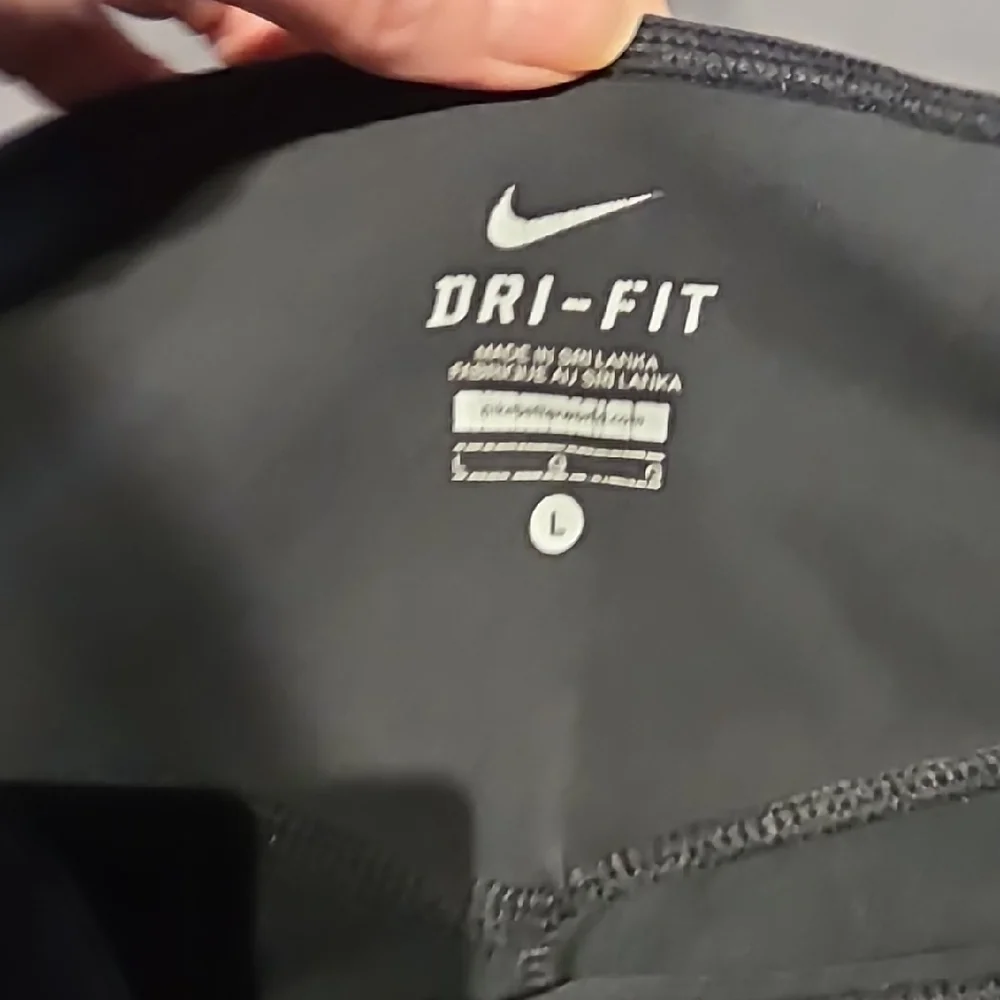 Nike Women's Black Capris